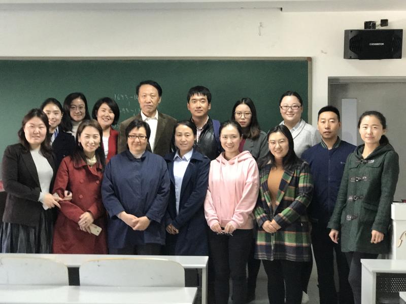 Лекции Анны Цендиной в Университете Национальностей в Пекине