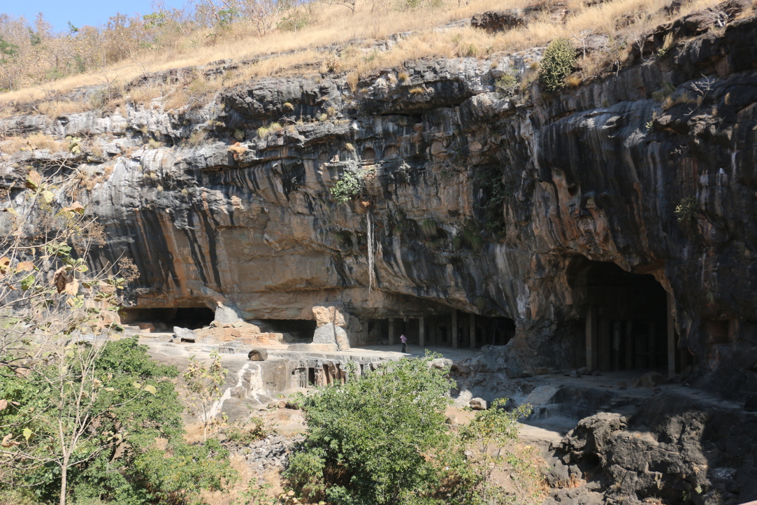 Пещерные монастыри Питалкхоры (Западная Индия, Махараштра)