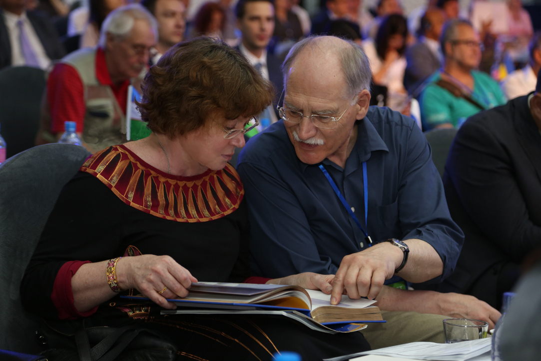 Participation of Irina Arzhantseva and Heirich Härke in the International Congress in St. Petersburg