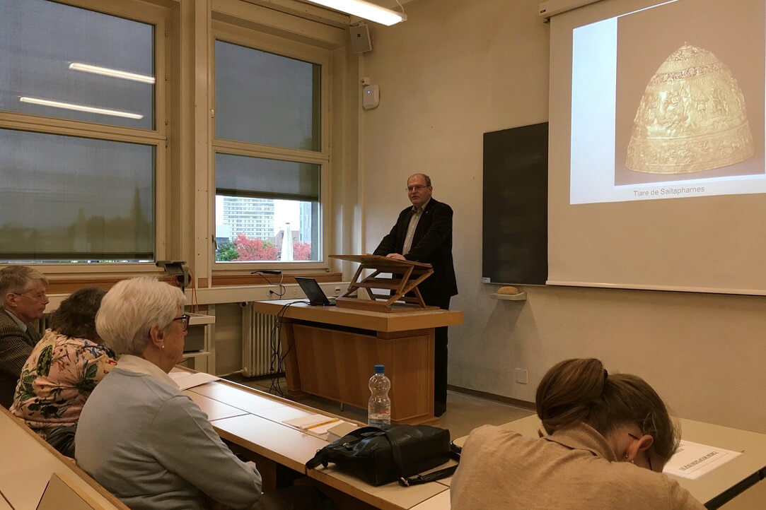 Illustration for news: Faussaires et marchands d’antiquités au sud de l’Empire russe (fin du XIXe et début du XXe s.) — lecture by Askold Ivantchik at the University of Fribourg (Switzerland)